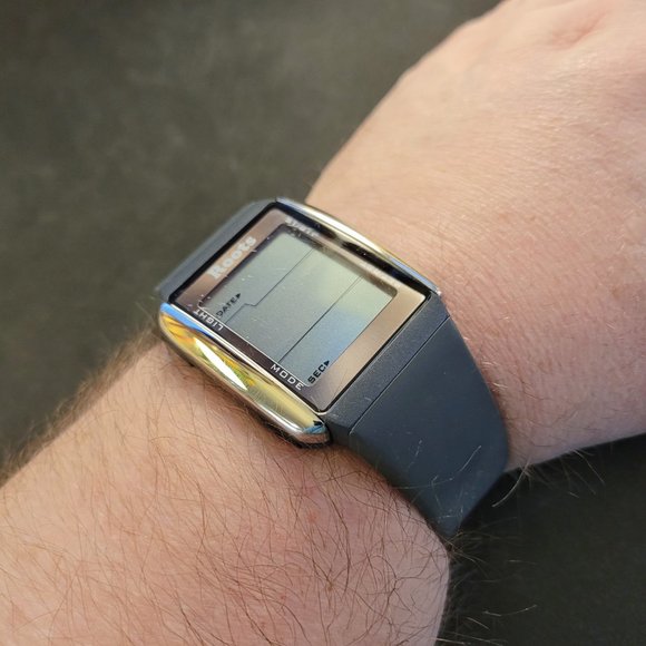 Roots Canada Roots Athletics Digital Watch (needs battery) - Picture 2 of 6